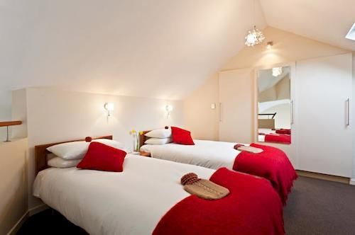 Twofourtwo Boutique Apartments Launceston Bagian luar foto