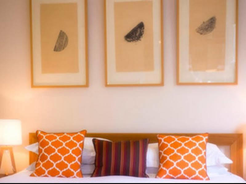 Twofourtwo Boutique Apartments Launceston Bagian luar foto